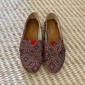 Toms summer espadrilles in size 8